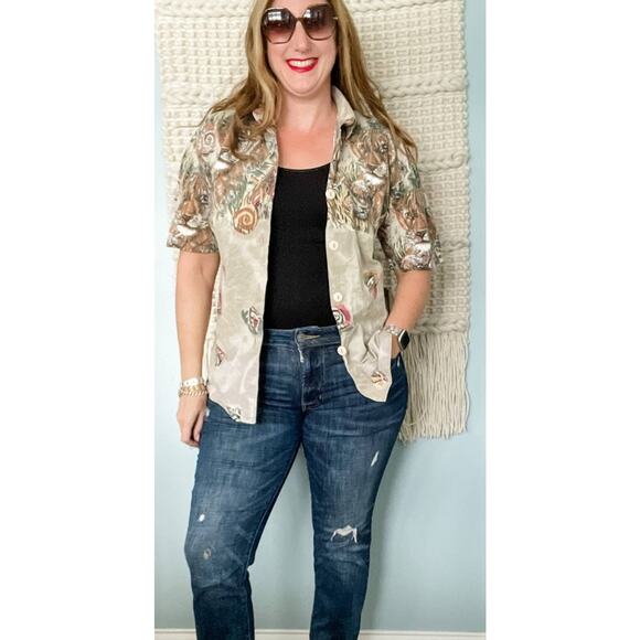 Vintage short sleeved button down safari shirt tiger & cub jungle print size M/L - Picture 7 of 8